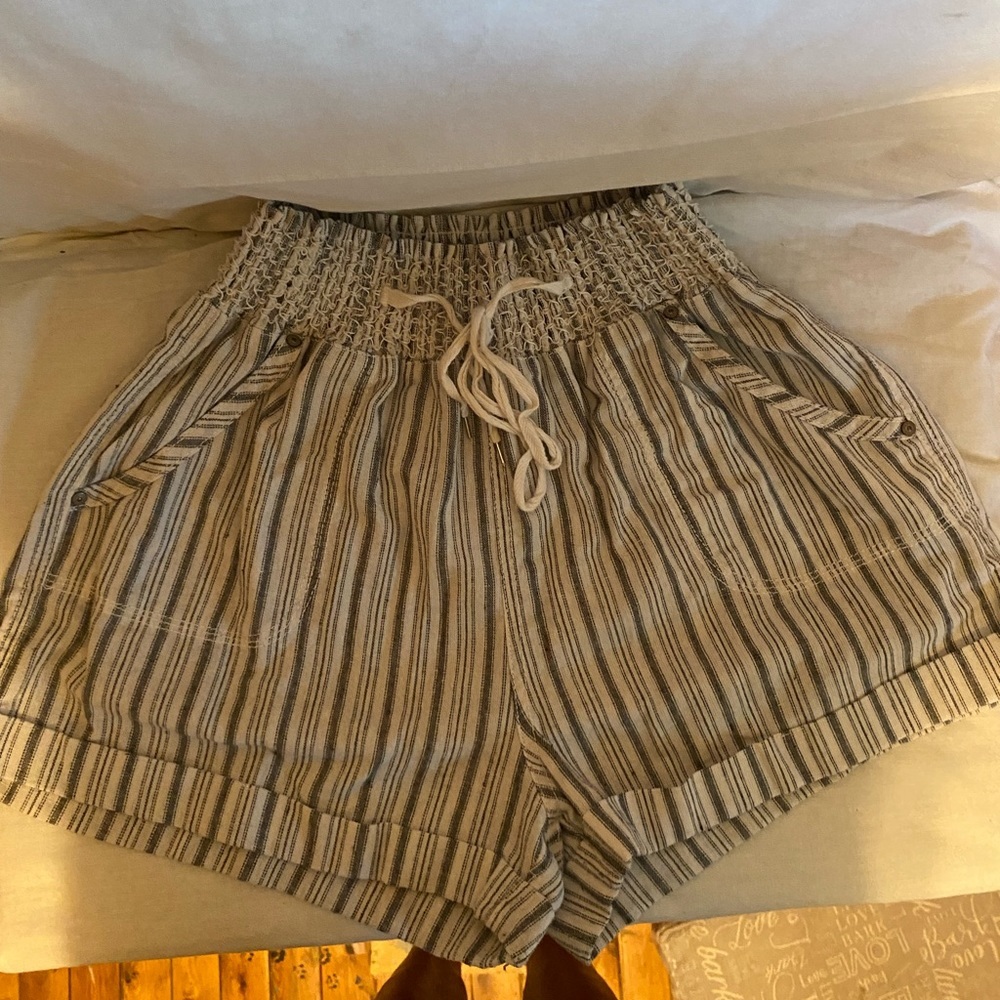 Ci somo shorts stripes size L